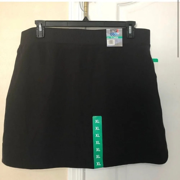 32 Degrees Cool Women’s Skort with Pockets Wide Waist Band Small - Picture 4 of 9